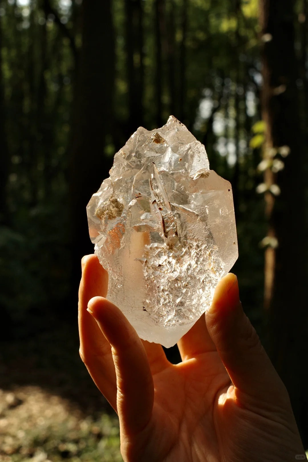 Crystal Healing 🔮｜A Gentle Dialogue Between Energy and Emotion