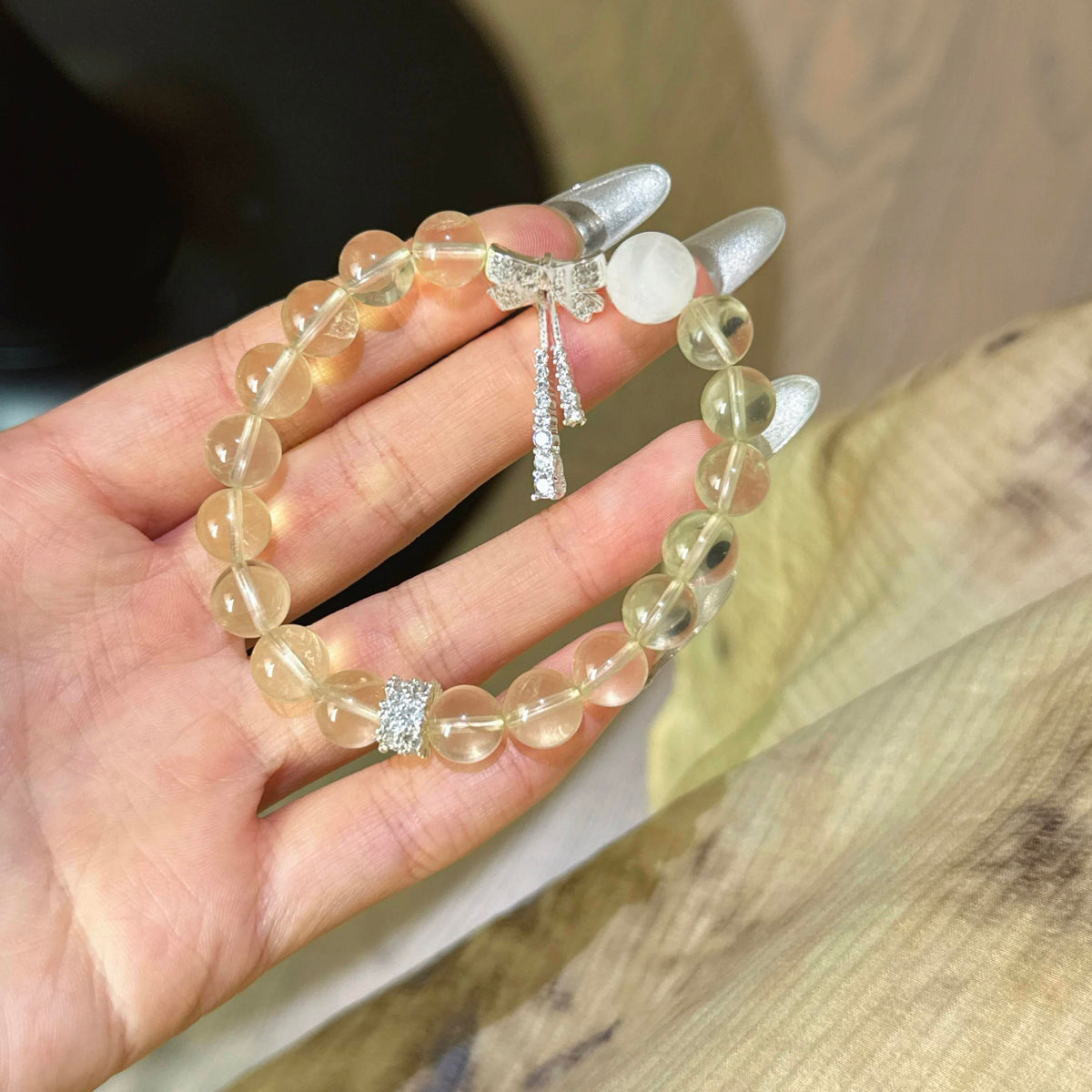 黄水晶白幽灵蝴蝶结手串