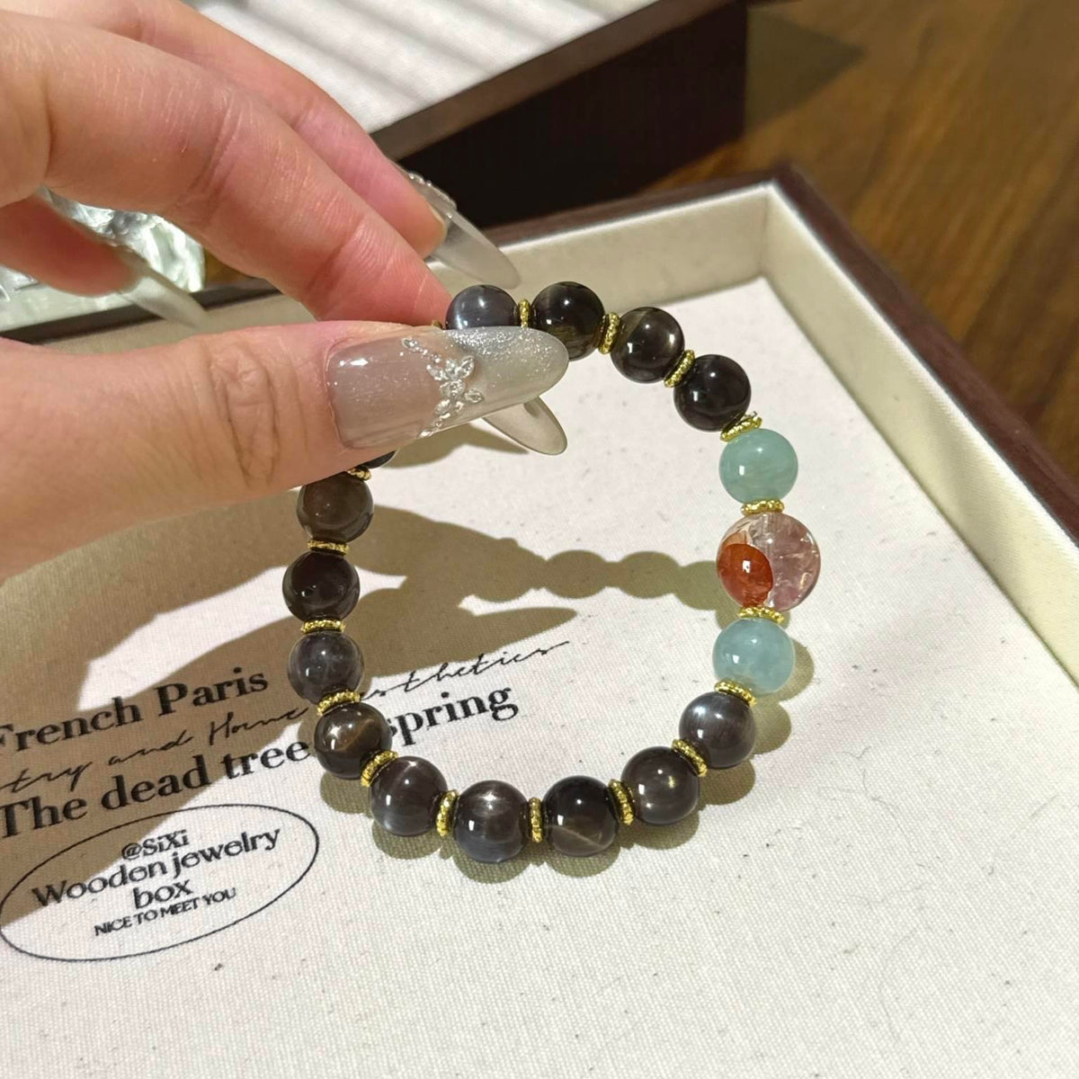 金骨干海蓝宝红胶花手串