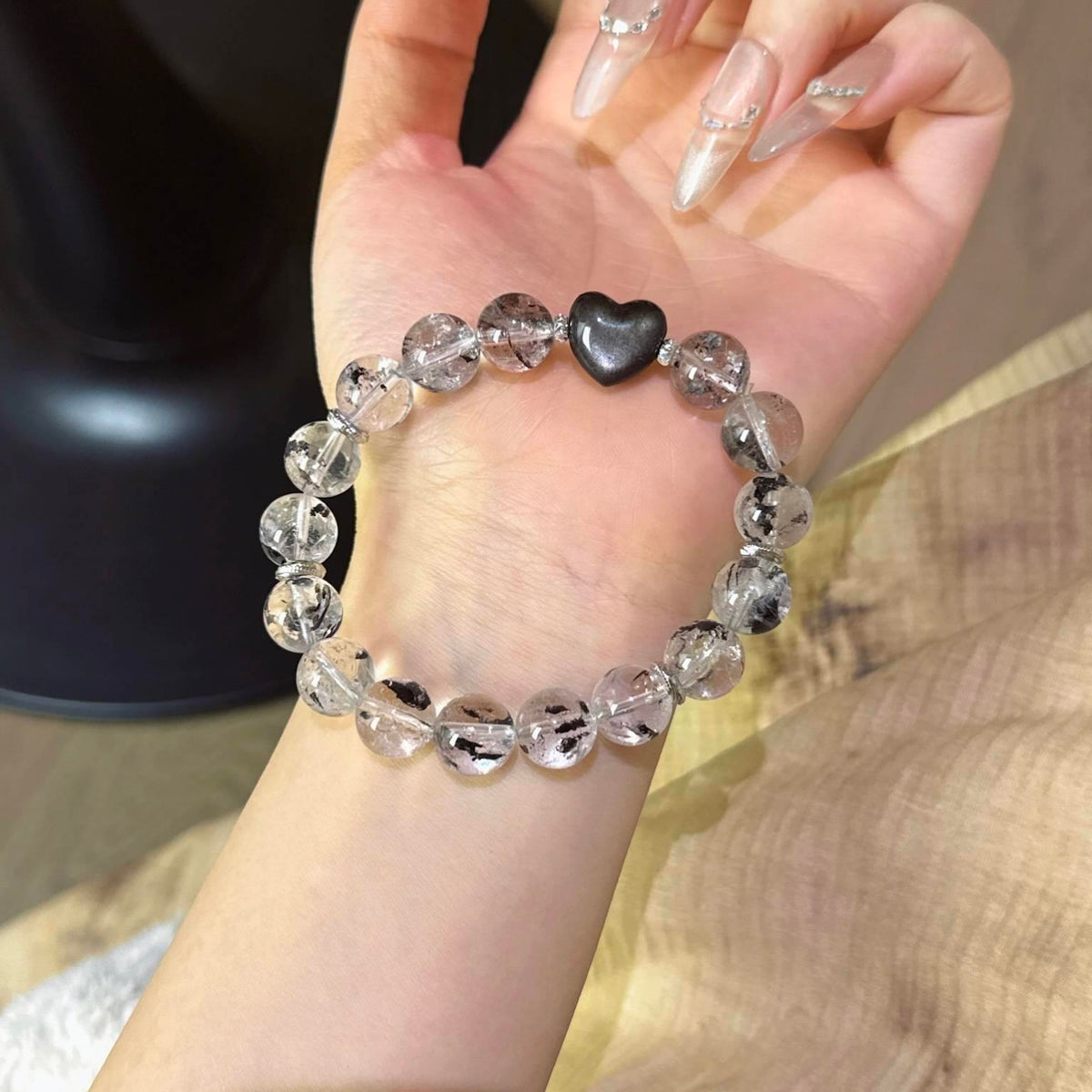闪灵钻银曜石爱心手串