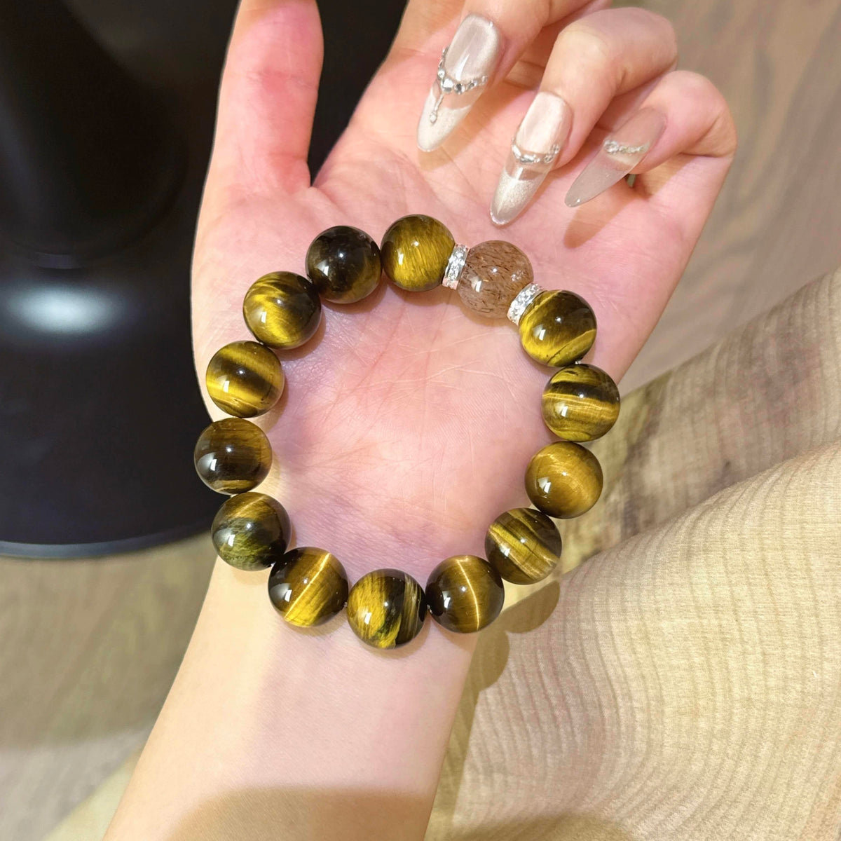 黄虎眼黑金超手串