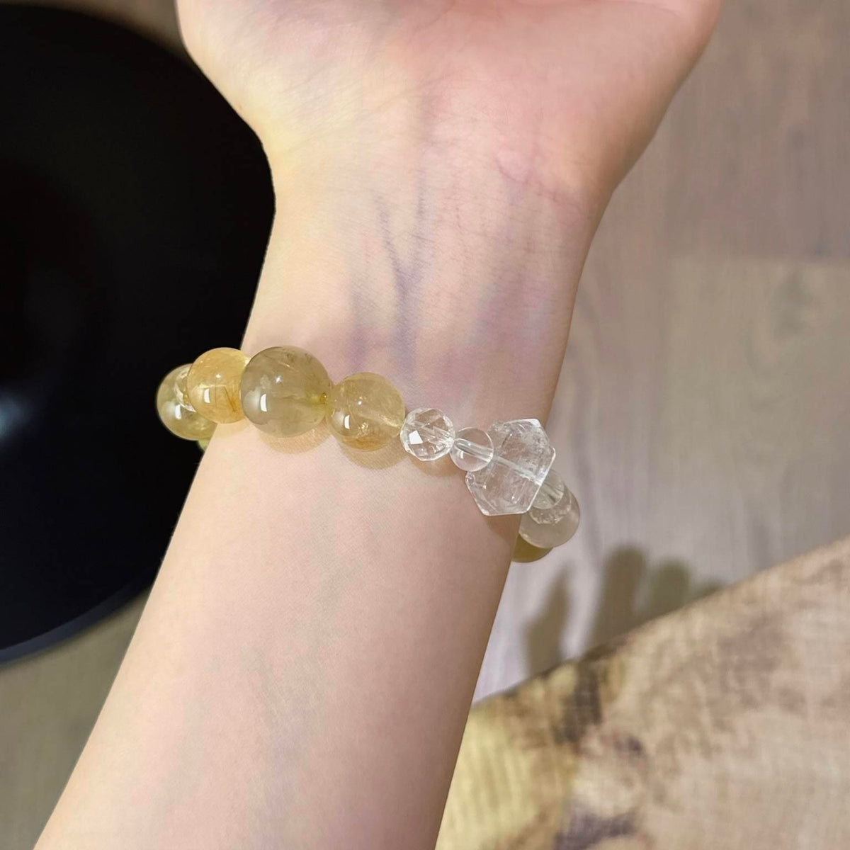 金发晶白幽灵黄水晶手串