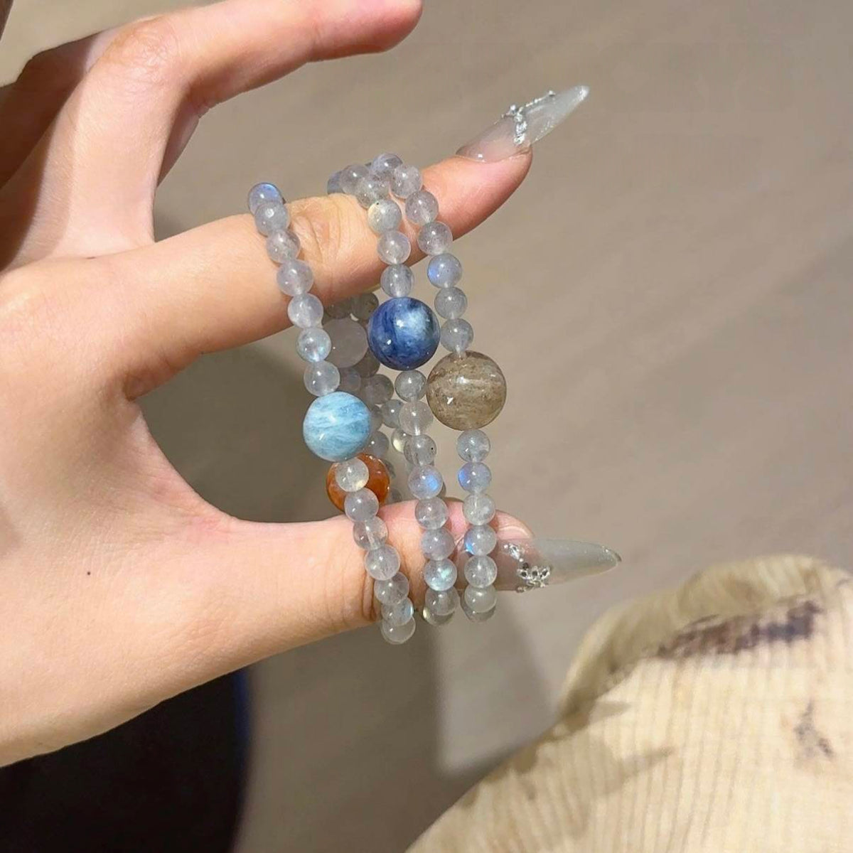 灰月光多宝手串