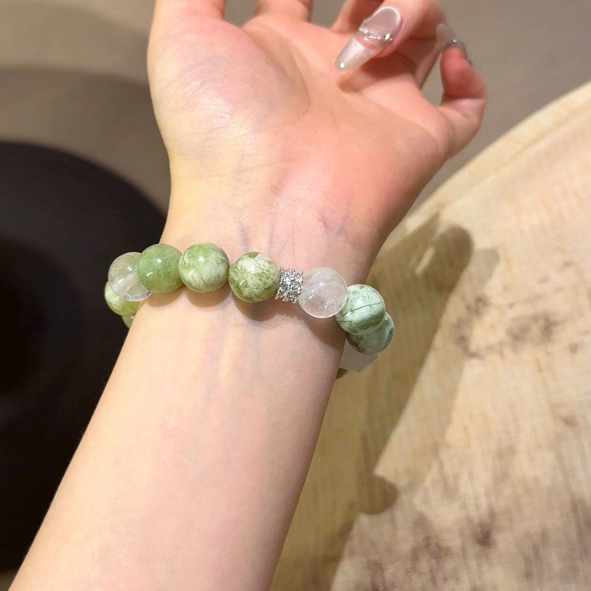岫玉白幽灵白水晶方糖手串