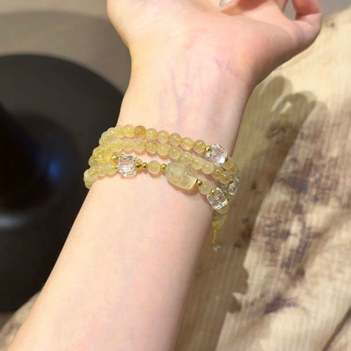 金发晶多圈手串