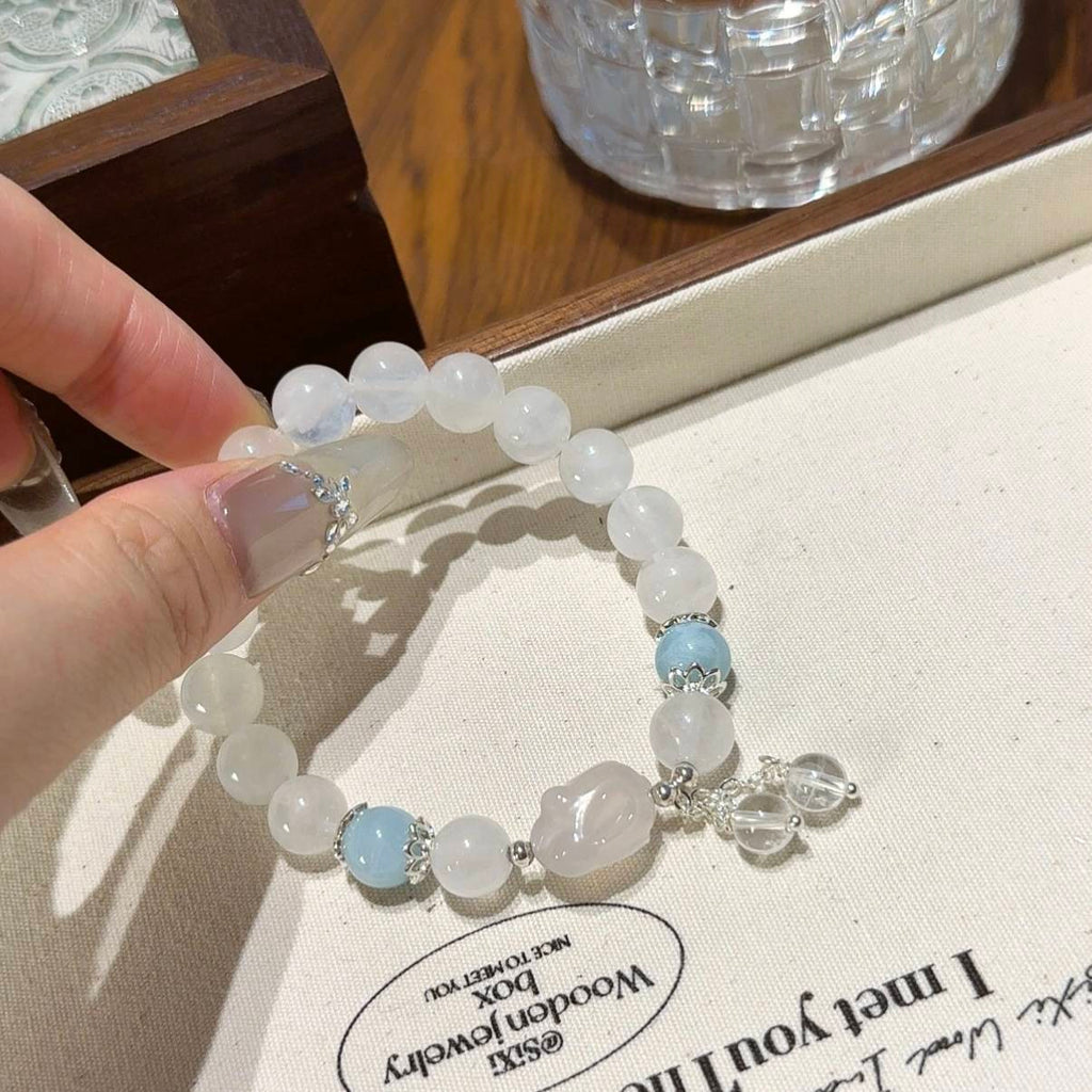 蓝月光海蓝宝白玛瑙兔子手串