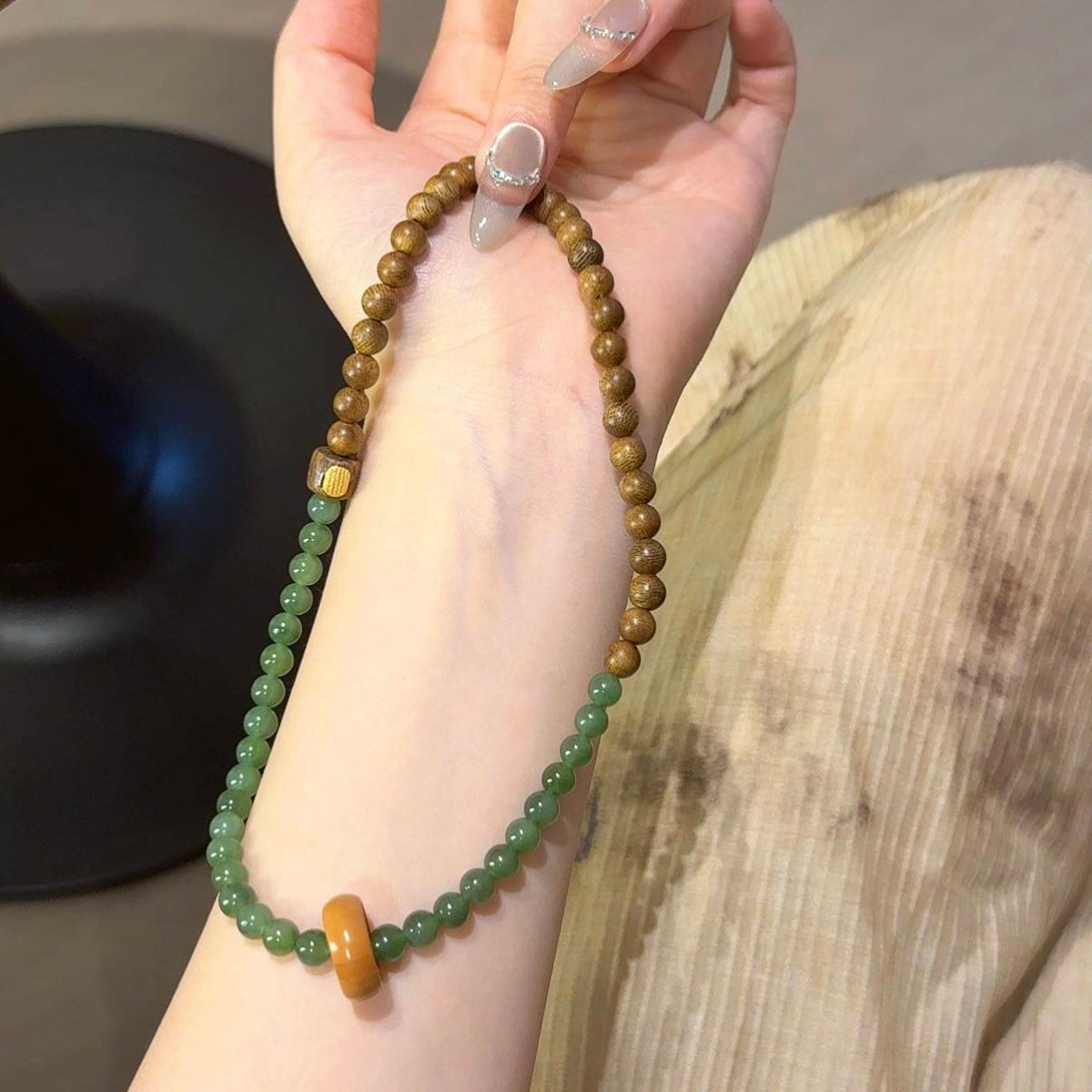 碧玉沉香核桃木多圈