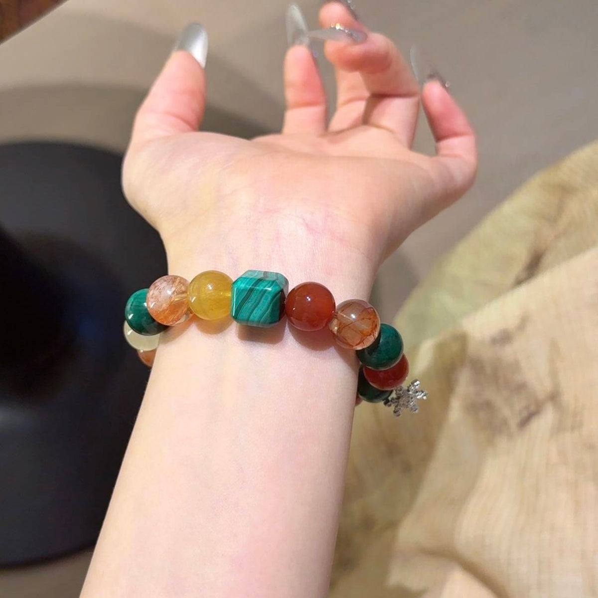 孔雀石胶花手串
