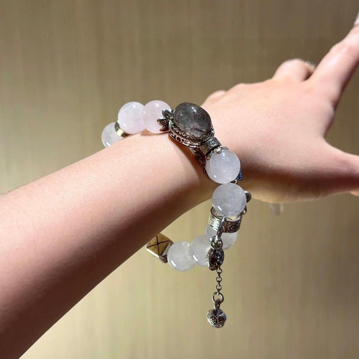 白幽灵魔盒手串