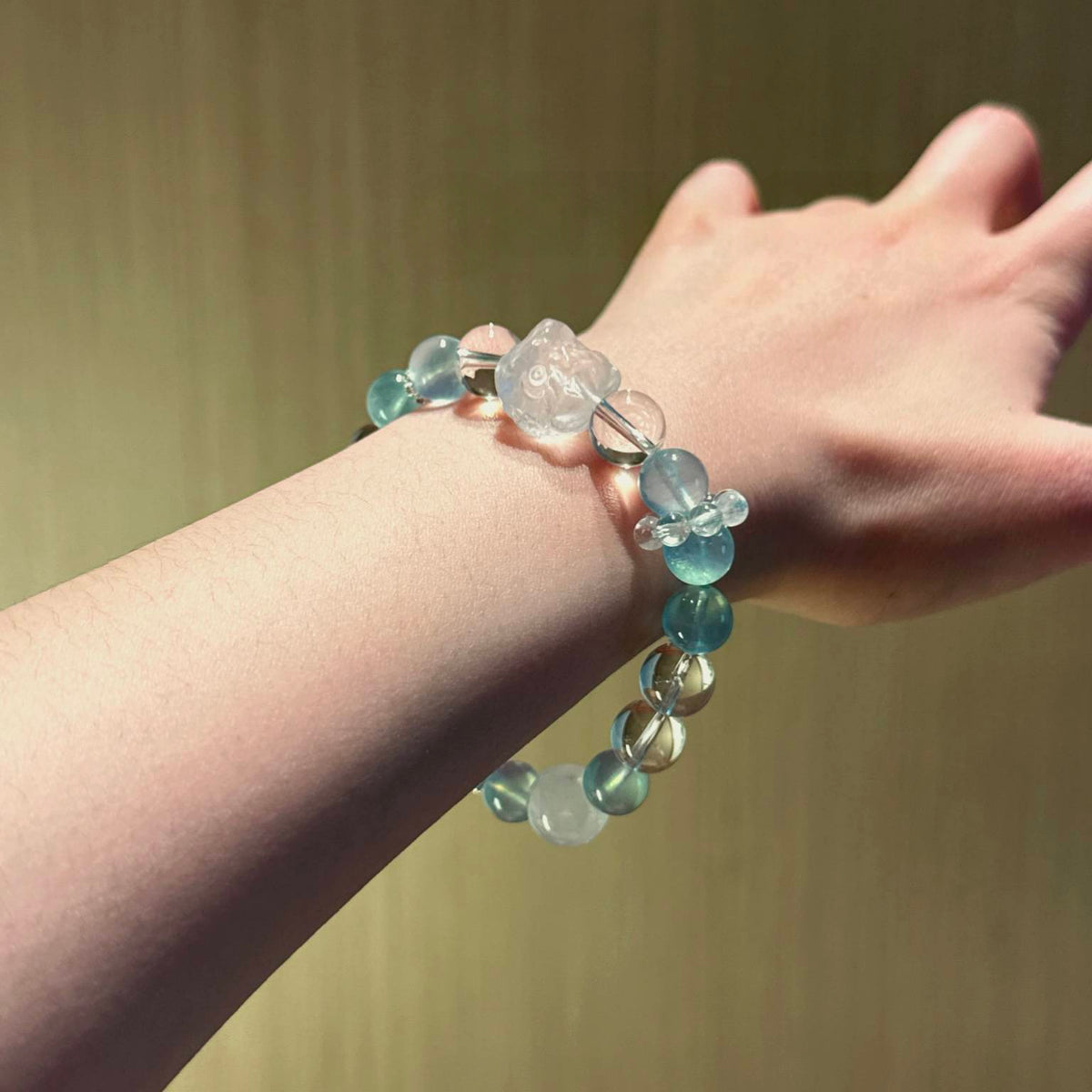 海蓝宝白幽醒狮手串