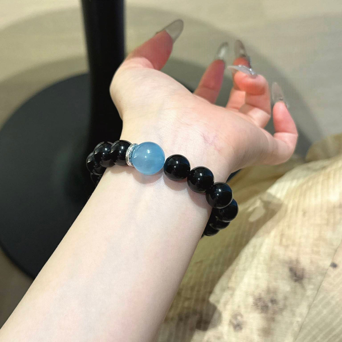 黑曜海蓝宝醒狮手串