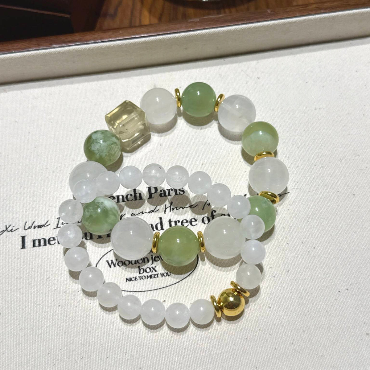 岫玉白幽灵手串