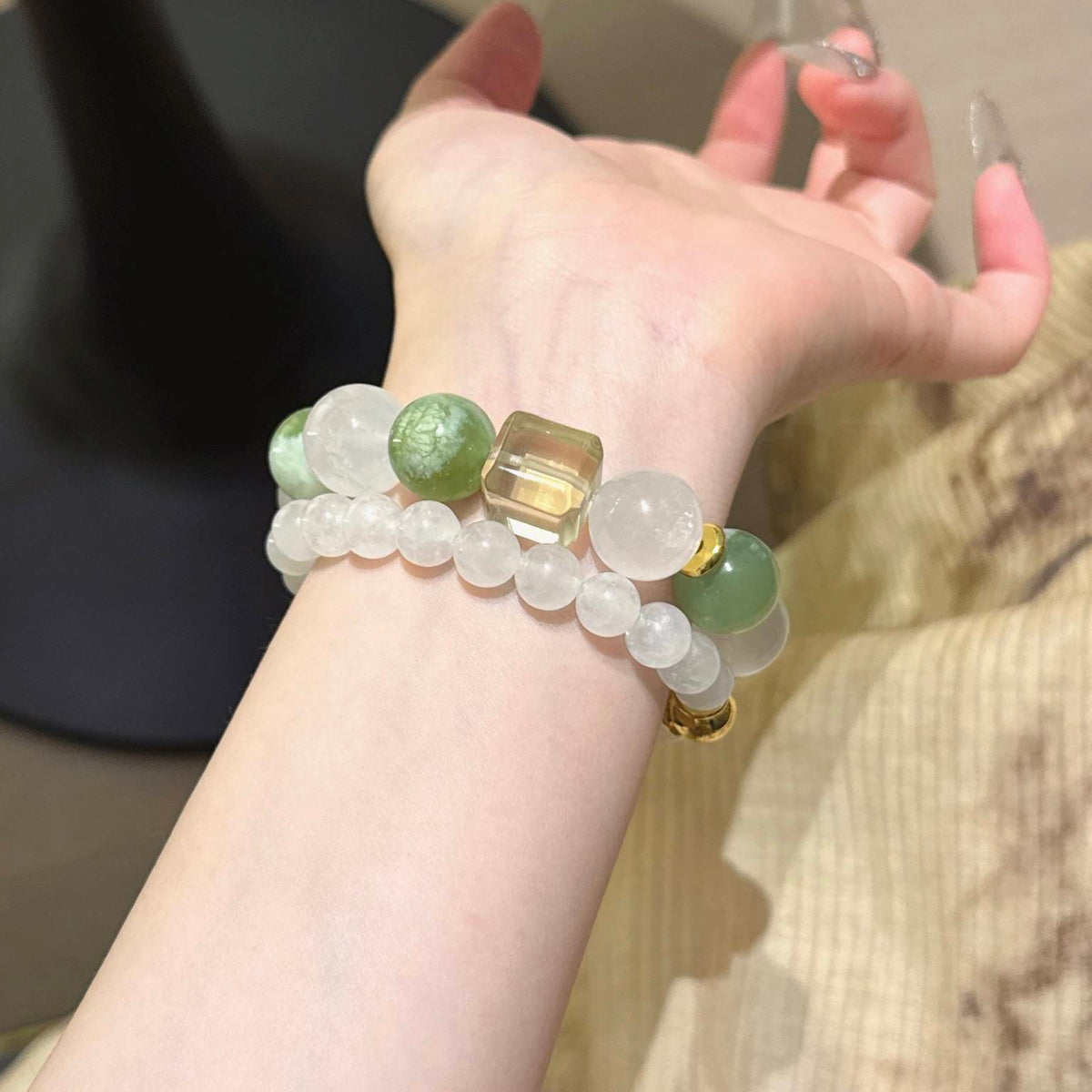 岫玉白幽灵手串