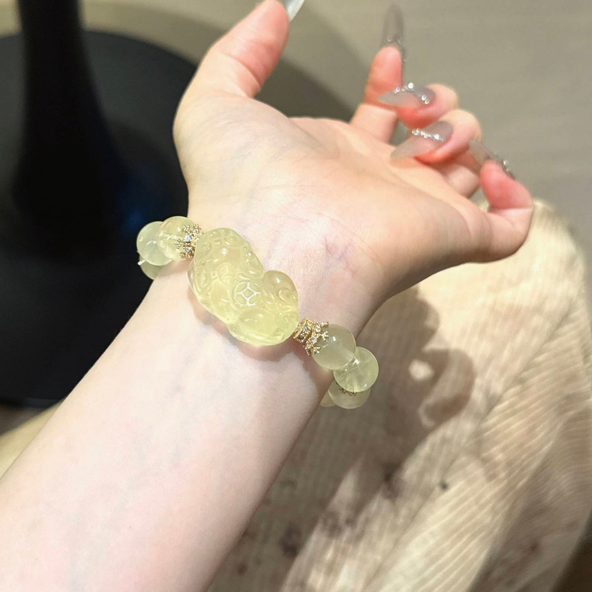 黄水晶貔貅手串