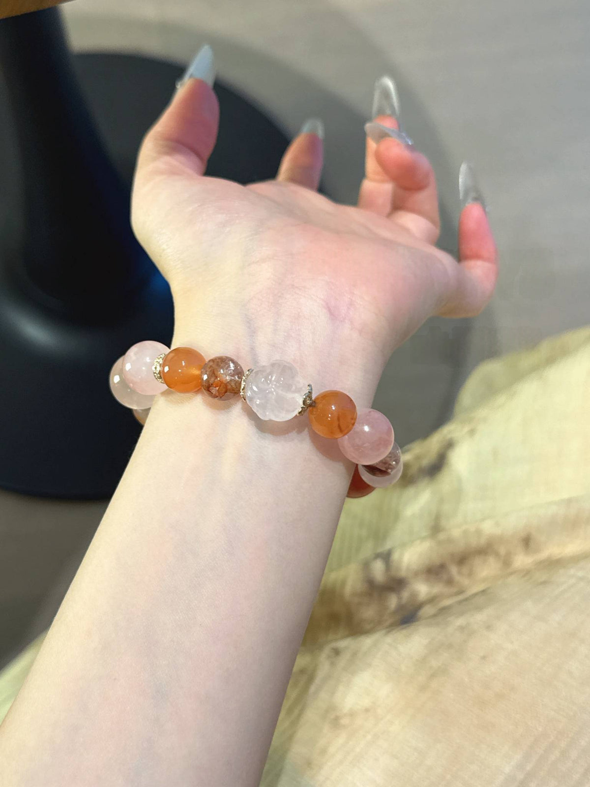 蜜桃胶花狐仙手串