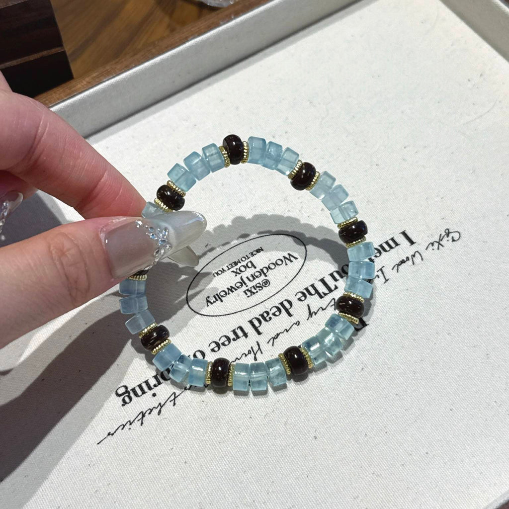 海蓝宝手串