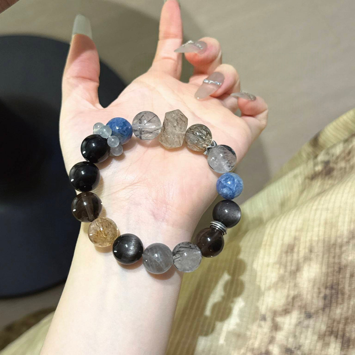 蓝晶石黑发晶多宝手串