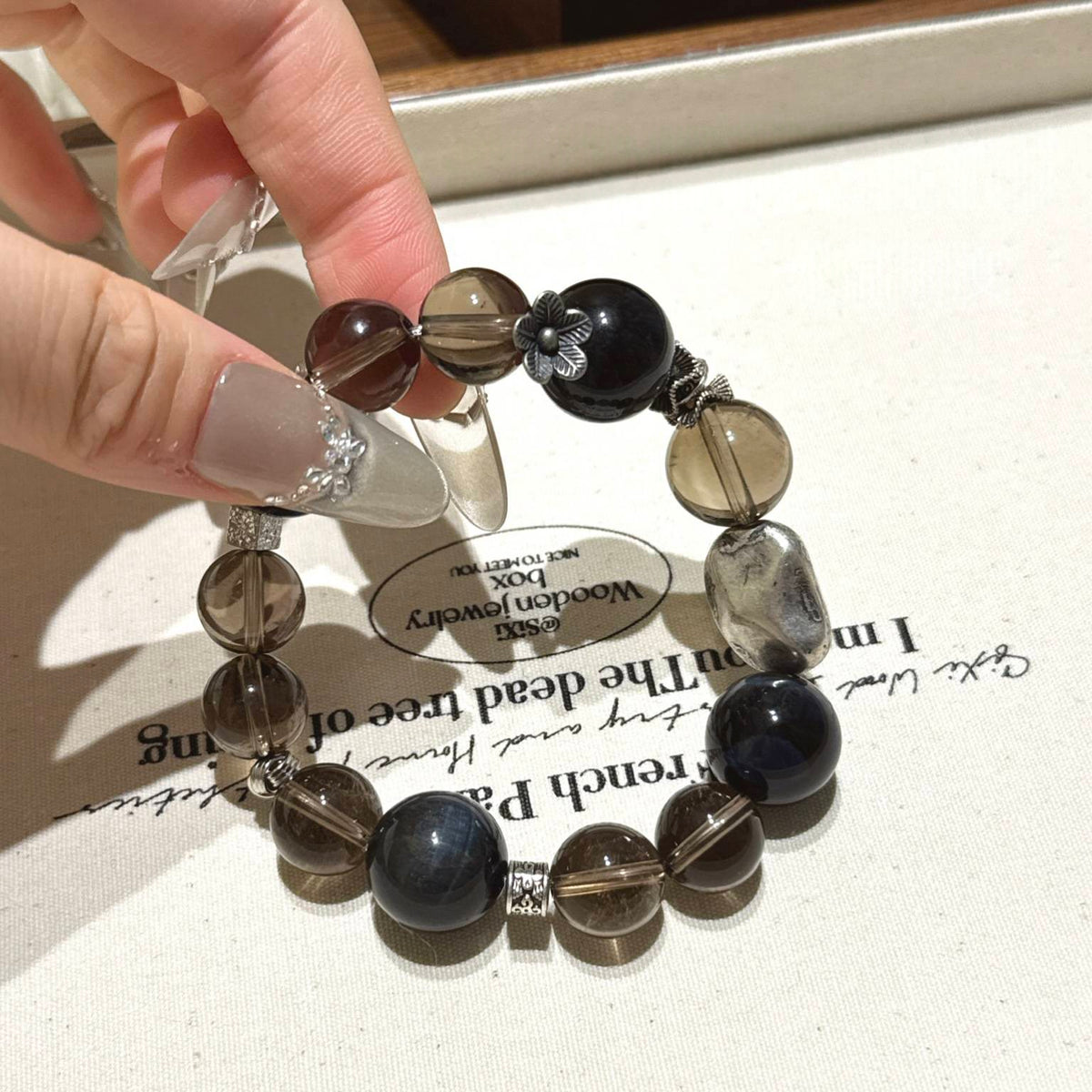 蓝虎眼茶水晶手串
